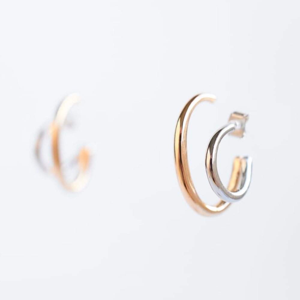Double hoop earrings - Picture 3 of 4